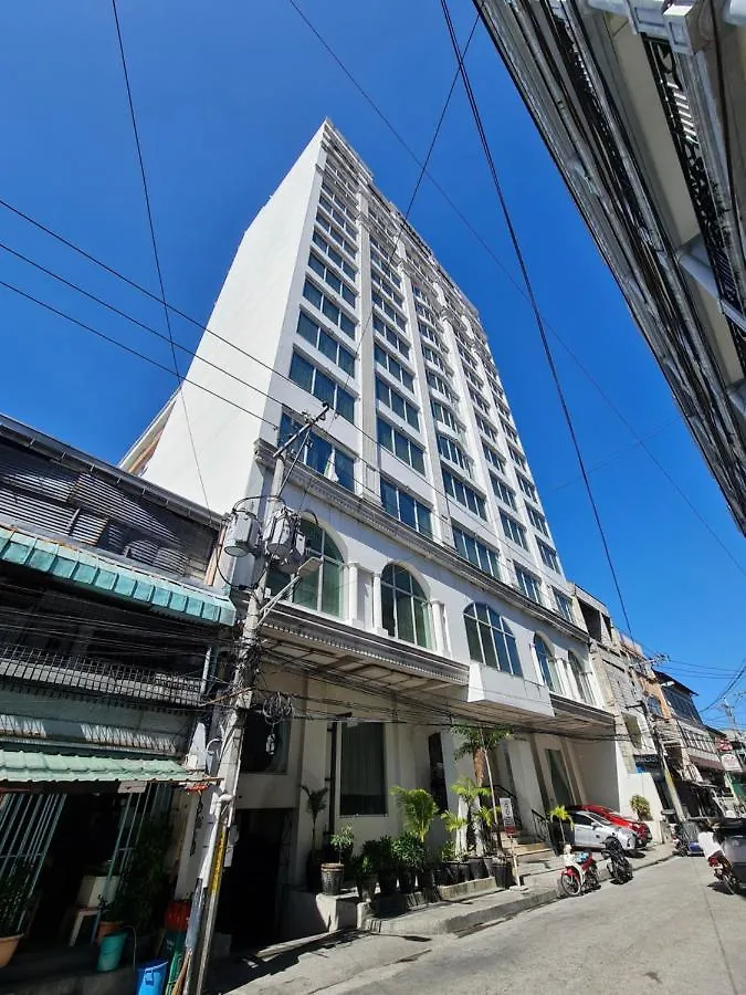 Apartment Off Walking St Executive Suite Angeles